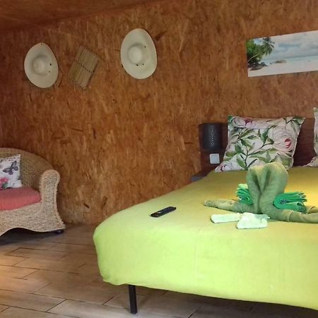 לה טאמפון Ferme Lebon Papillon Le Chalet Kayamb מראה חיצוני תמונה